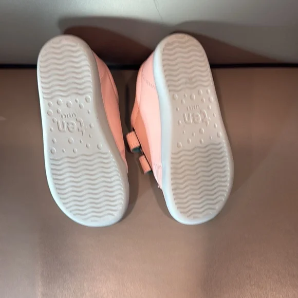 ten Little Everyday Shoe in Pink - Picture 3 of 3